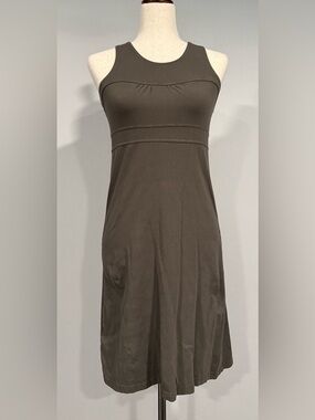 Athleta Green/Grey Scoop Neck Sleeveless Dress